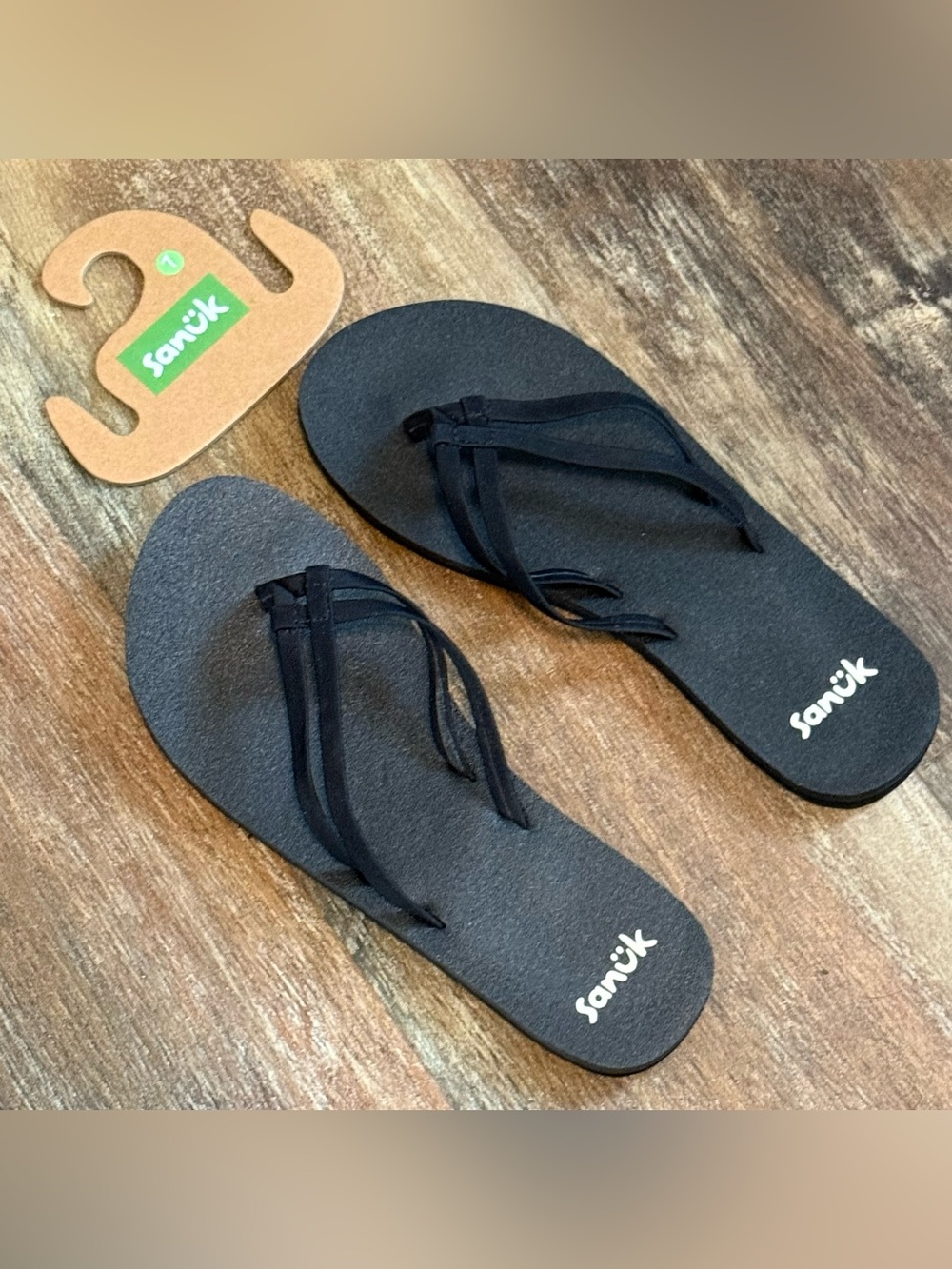 Sanuk Women’s Black Strappy Sandals